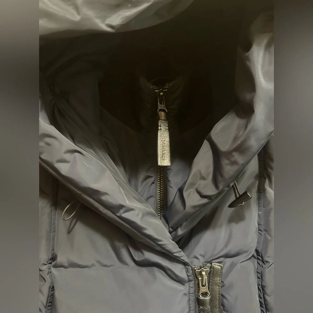 Mackage Leather Sleeves Navy Blue/Black PUFFER Jacket Size XS EUC - Picture 8 of 15